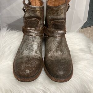 Matisse Silver Metallic Distressed JAX Biker Bootie